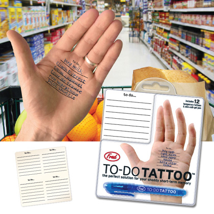 tatuajes heavy. Como este tatuaje para anotar la lista del supermercado.